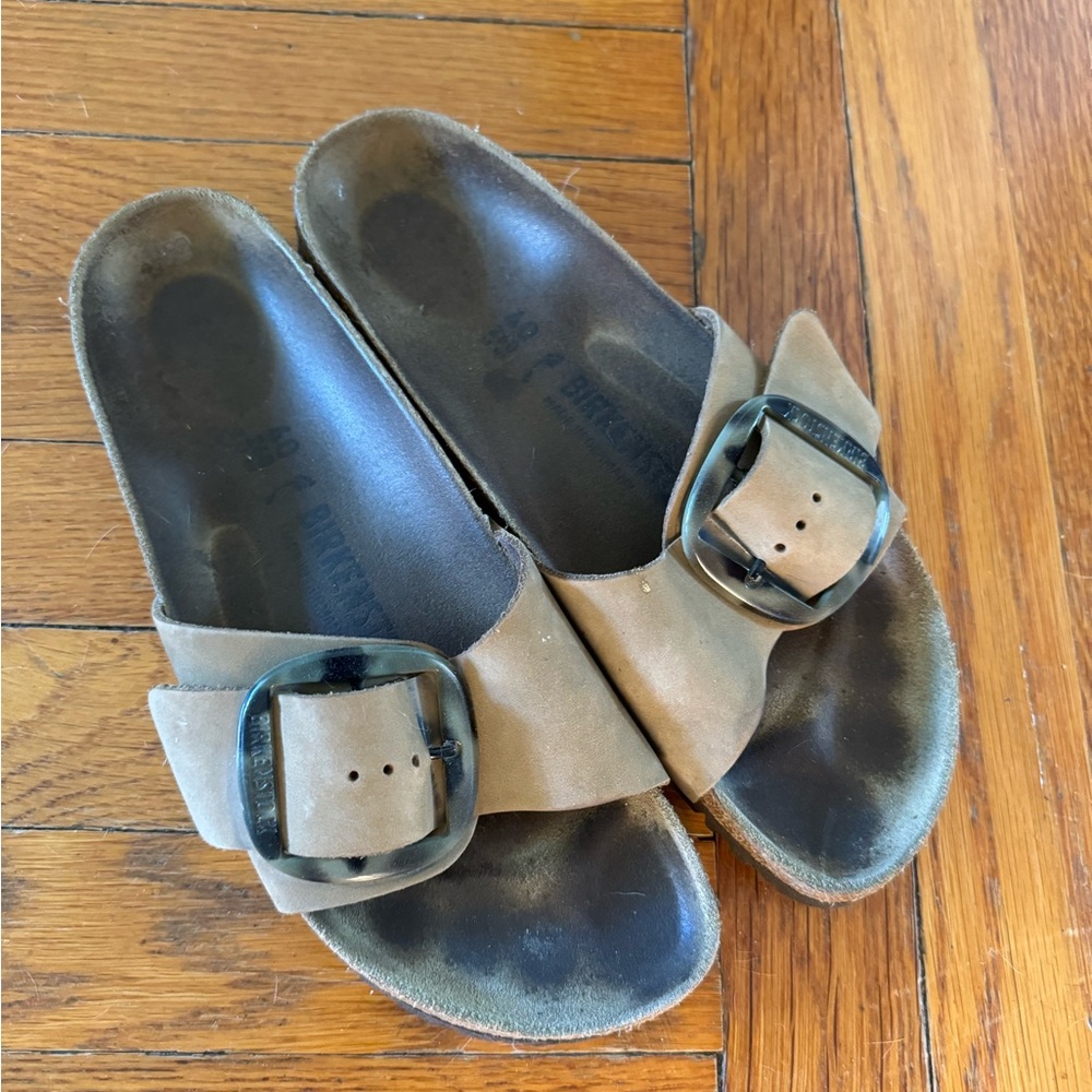 Birkenstock Madrid big buckle, adjustable strap narrow fit Sz 40